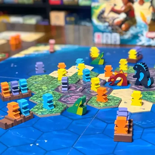 survive-the-island5-b0aa7ebdbd74db8f4a17484840327883-1024-1024.webp